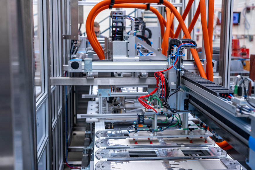 Festo and PCE Automation help Frugalpac™ increase production of sustainable wine bottles